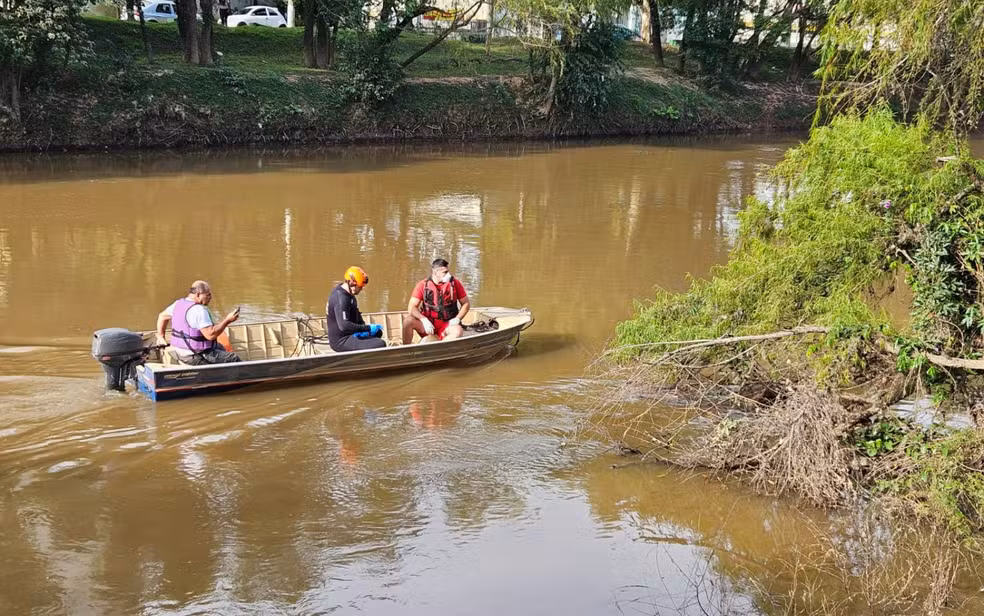 Homem é encontrado sem vida às margens de rio em Santa Rita do Sapucaí