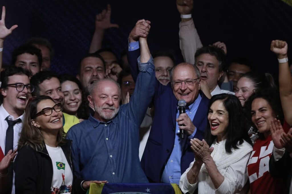 Lula vence em Minas Gerais e conquista 50,43% dos votos no estado